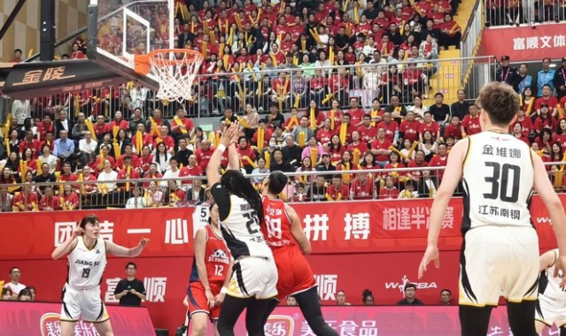 jiuyou-2025-2026赛季WCBA季后赛半决赛首战 四川蜀道远达女篮一分险胜江苏南钢女篮|四川女篮|江苏女篮|富顺之歌|比赛|球迷_新浪新闻