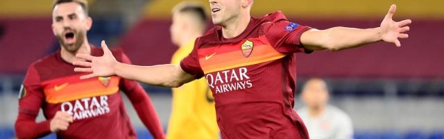 jiuyou-在申花真水土不服？沙拉维返乡上演一条龙破门