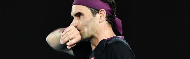 九游-费德勒浪费赛点遭逆转 退出迪拜站欲红土再复出