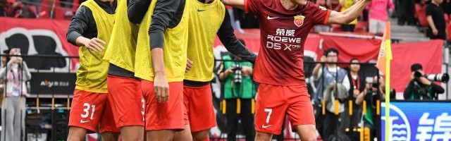 回顾2024中超争冠战：领头羊换5次 曾各领跑14轮