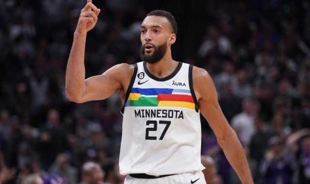 九游-NBA口碑最差运动员！戈贝尔成为语言暴力受害者