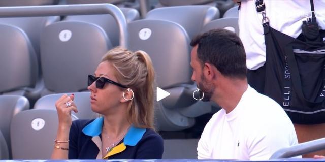 1646019929294035908.jpg 梅德维德夫太太颜色.jpg